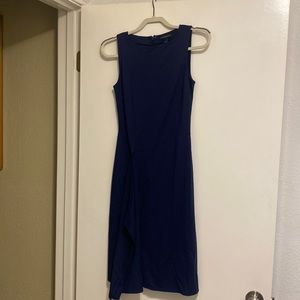 Banana Republic Womens Dress ,Size 2. Navy Blue zippered back.